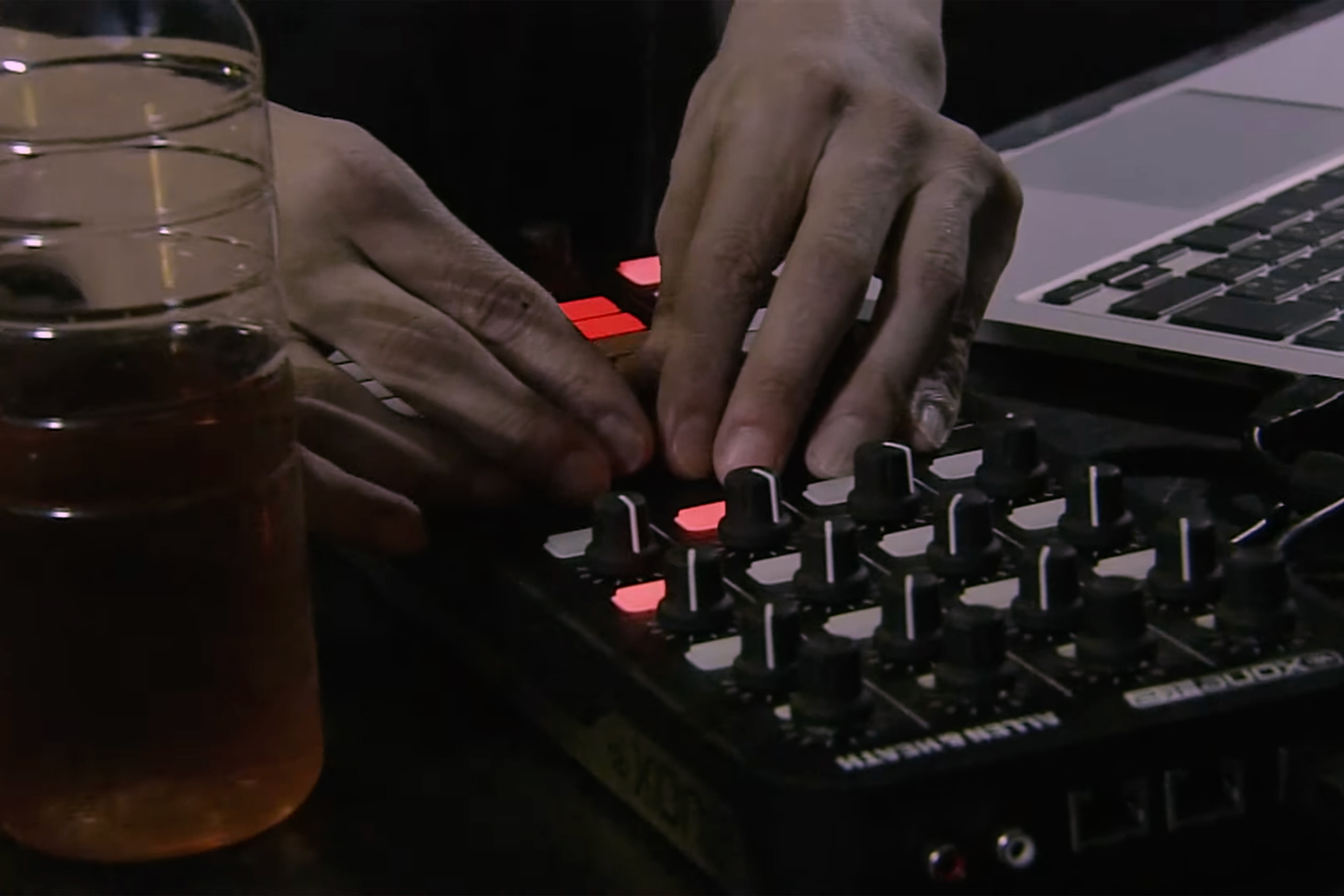 s*4様 ALLEN & HEATH XONE:K2 ALLEN&HEATH 【アウトレット特価品】XONE:K2 ｜イケベ楽器店オンライン